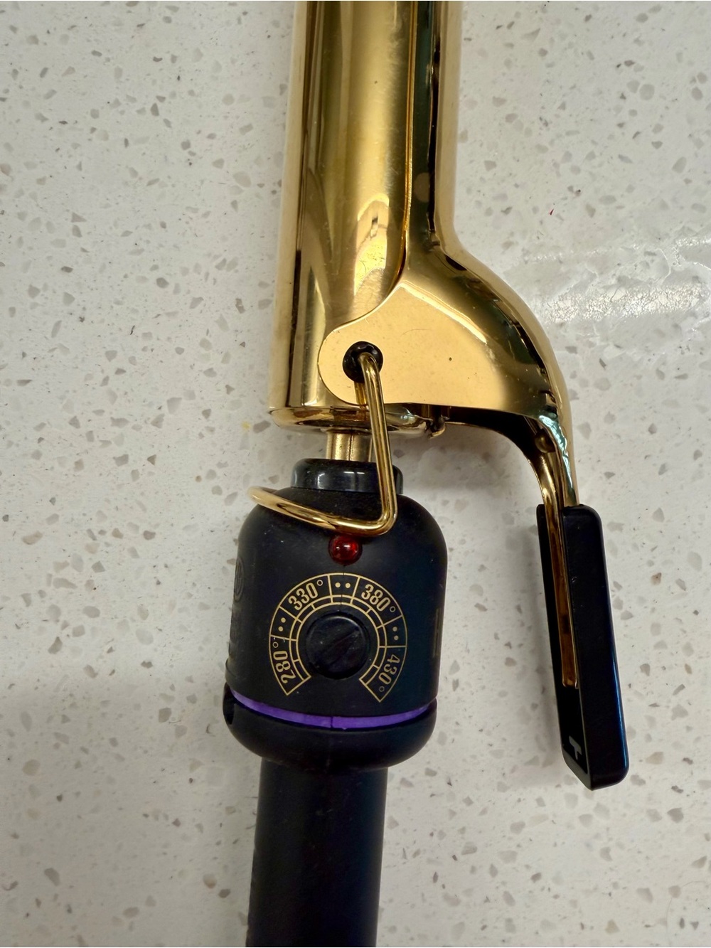 Hot Tools Pro Curling Iron - Picture 2 of 4